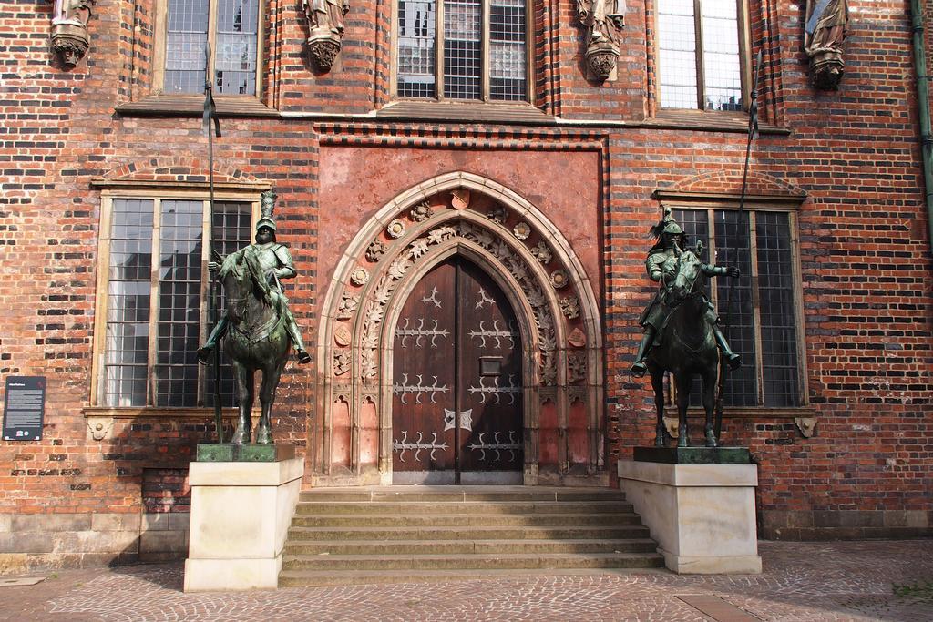 Gasthaus Hotel Bremen Bagian luar foto
