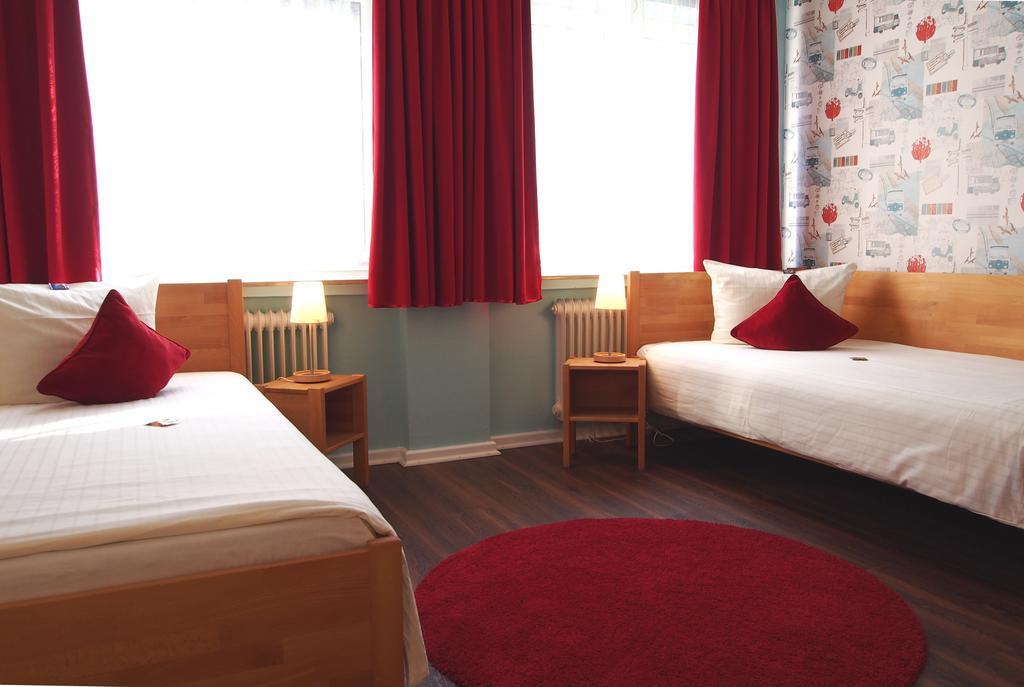 Gasthaus Hotel Bremen Bagian luar foto