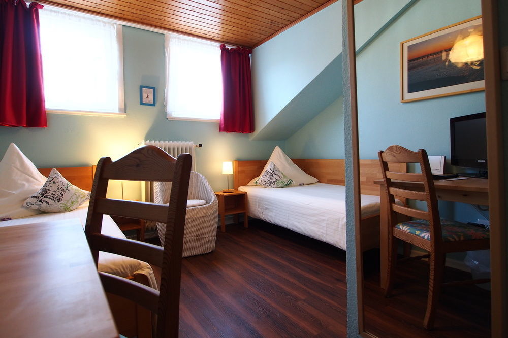 Gasthaus Hotel Bremen Bagian luar foto